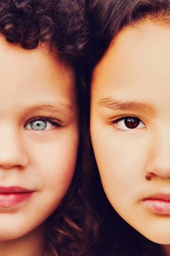 photography janine healy children siblings lifestyle outdoor shoot